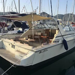  Botel Barca Americana Old Style Refittata Italia